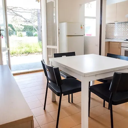 M050 - Trilocale Con Giardino Vicino Al Mare